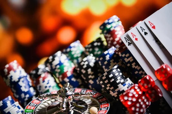 medali303 Colok Naga live dealer table with card layout